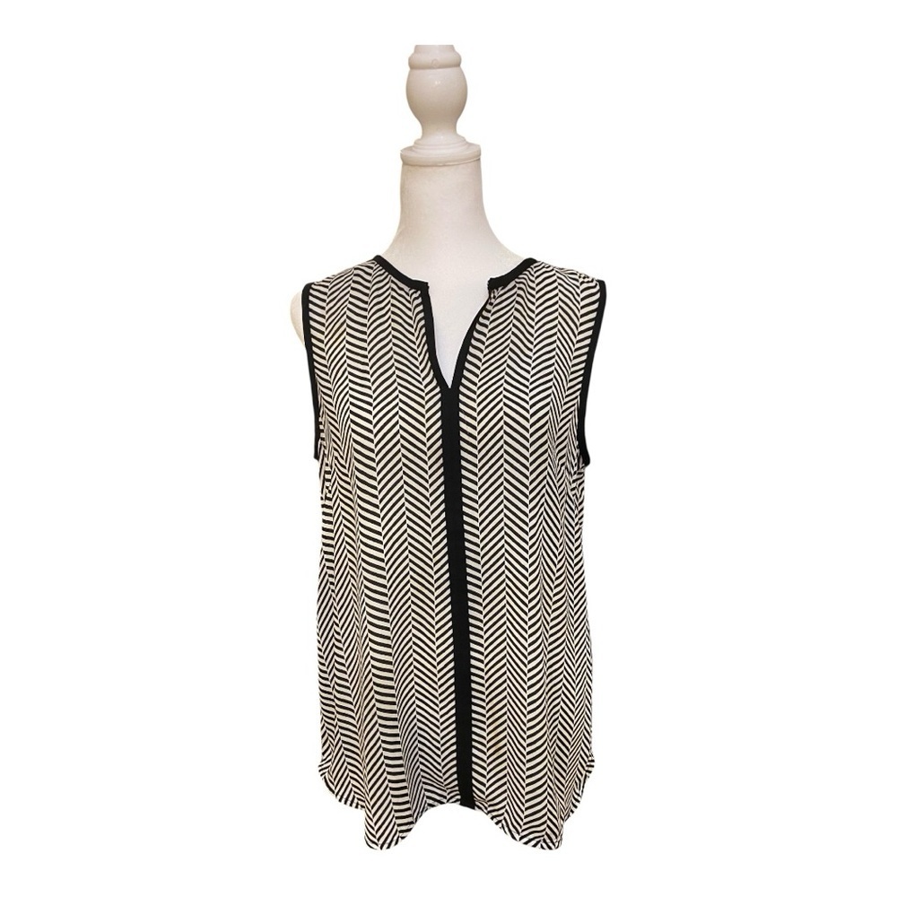 Vince Camuto Monochrome Chevron Sleeveless Blouse Size Small